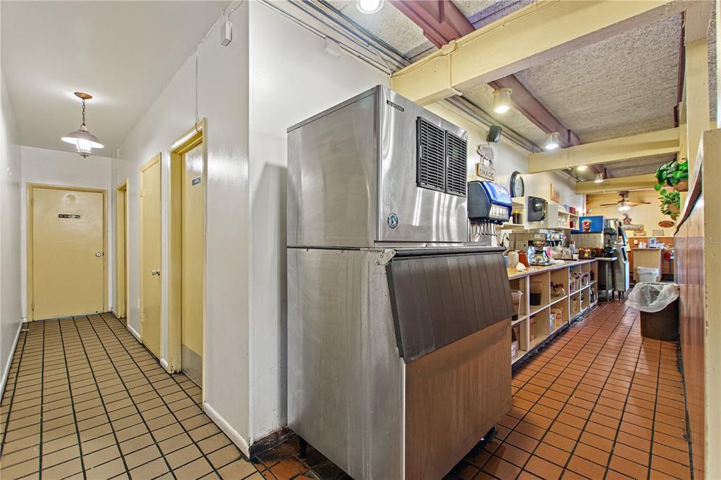 Interior, Kitchen, Pendant Lights, Stainless Steel Appliances