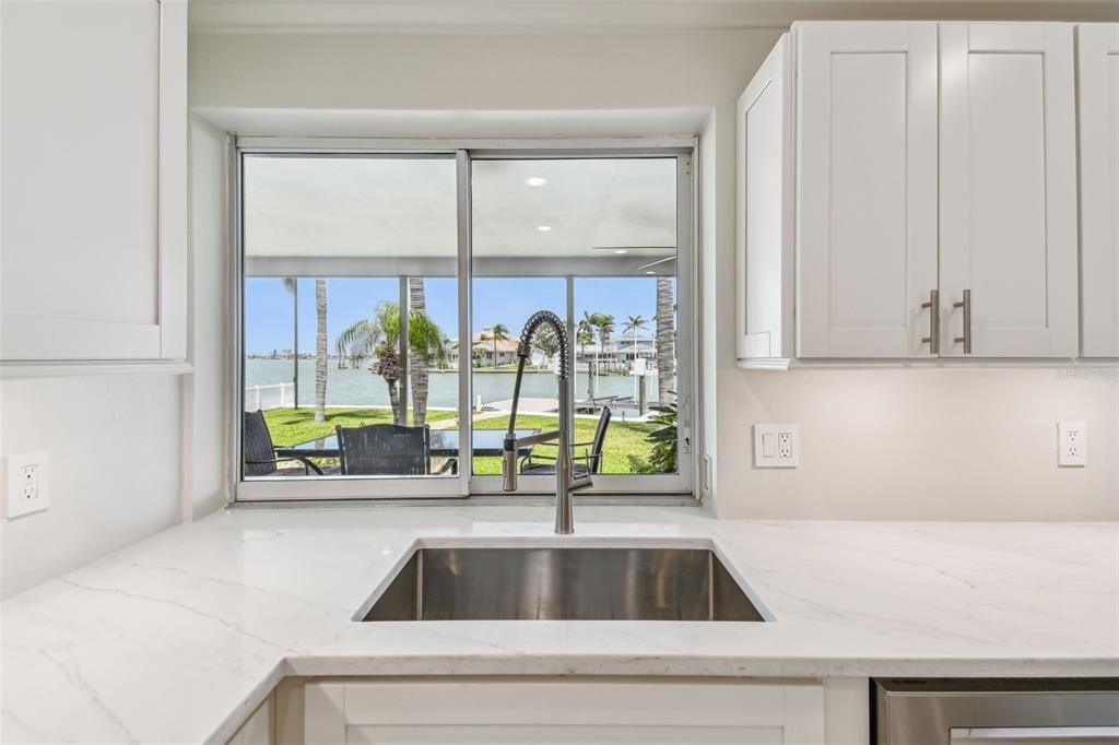 Interior, Kitchen, Recessed Lighting, Water