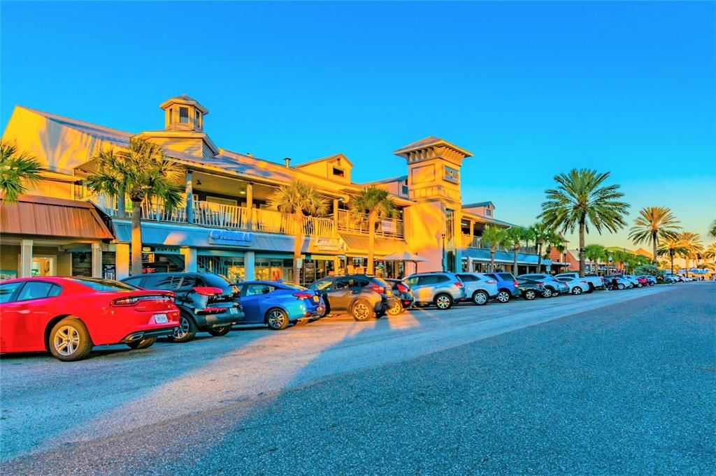 Exterior, Facade, None