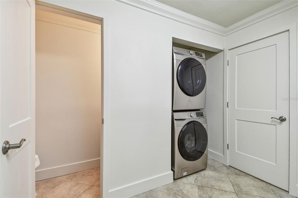 Interior, Utility Closets, Washer