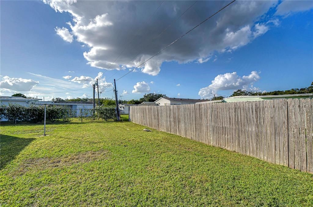 Backyard, Exterior