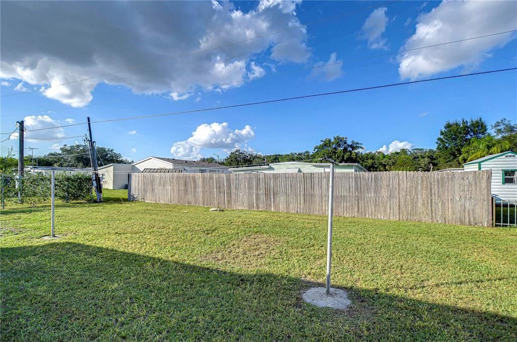 Backyard, Exterior