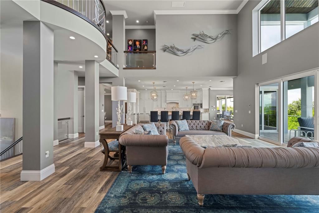 Interior, Living room, Pendant Lights, Recessed Lighting, Wood Texture Flooring