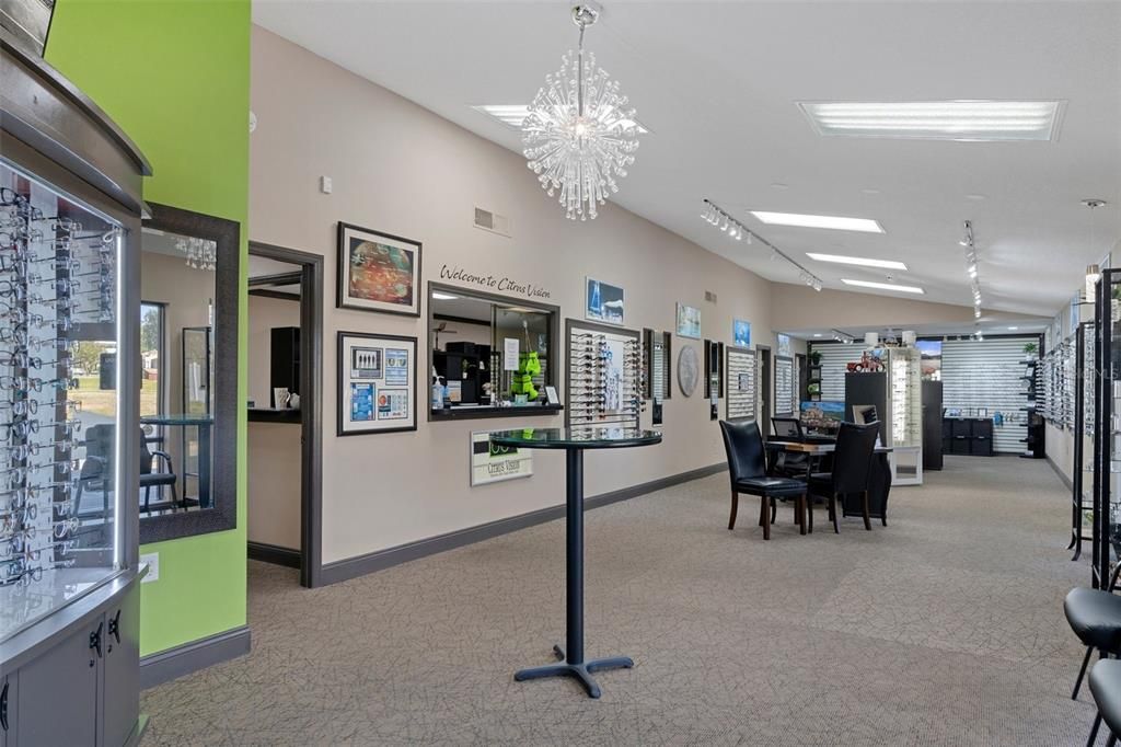 Chandelier, Dining room, Interior, Recessed Lighting