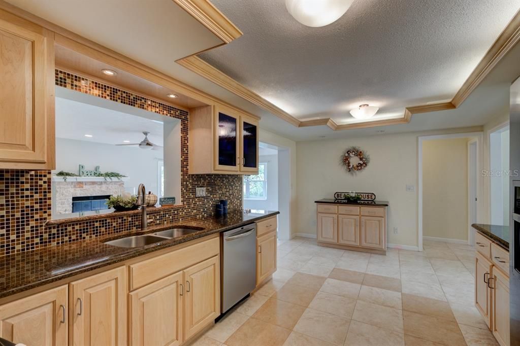Interior, Kitchen, Recessed Lighting