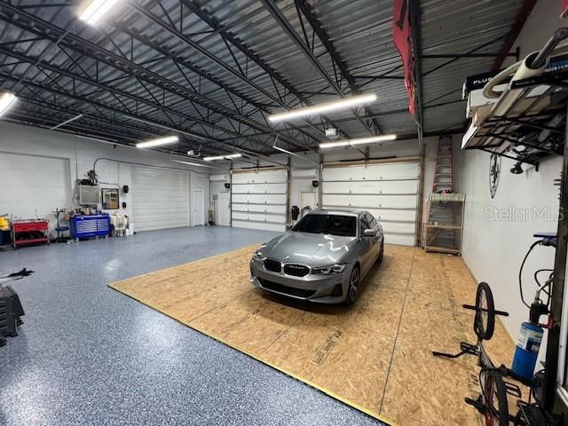 Garage, Interior
