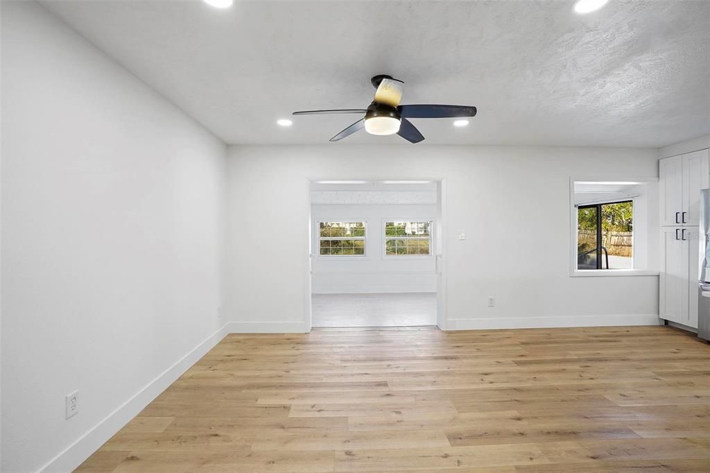 Empty room, Interior, Recessed Lighting, Wood Texture Flooring