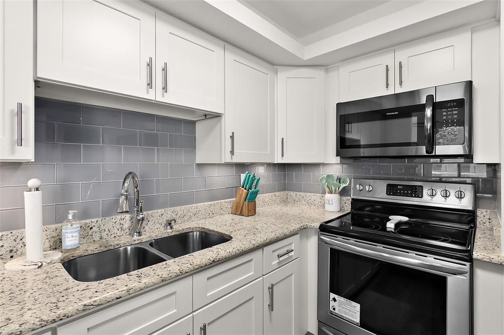 Interior, Kitchen, Stainless Steel Appliances