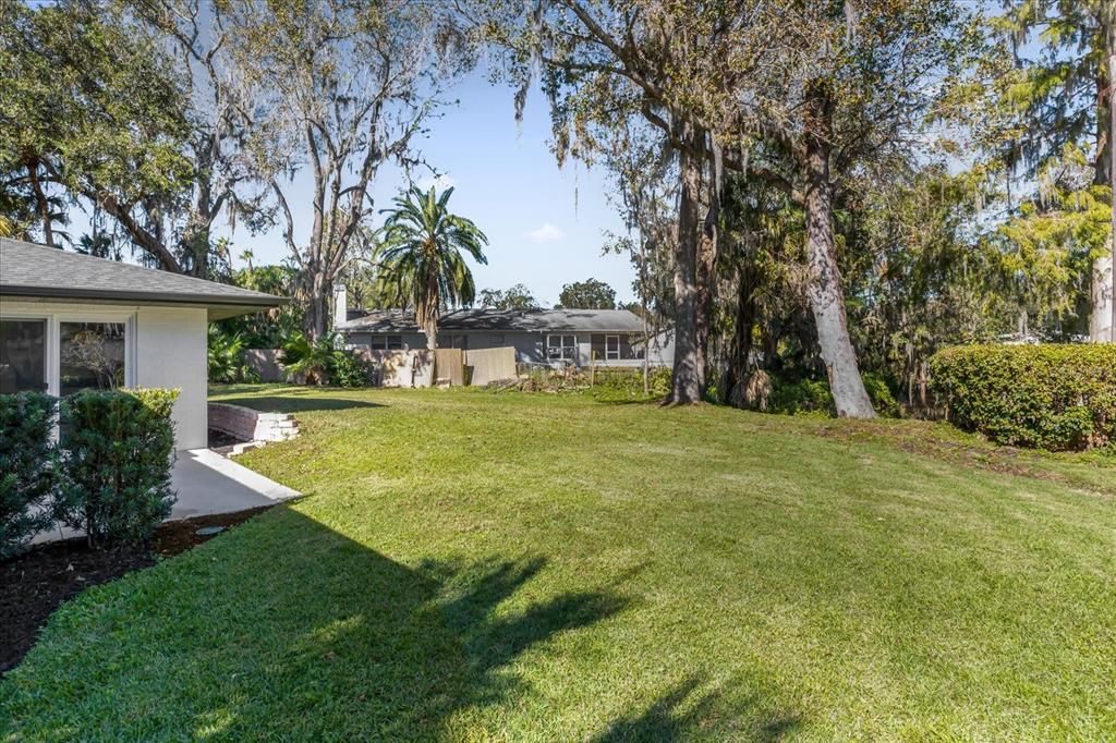 Backyard, Exterior