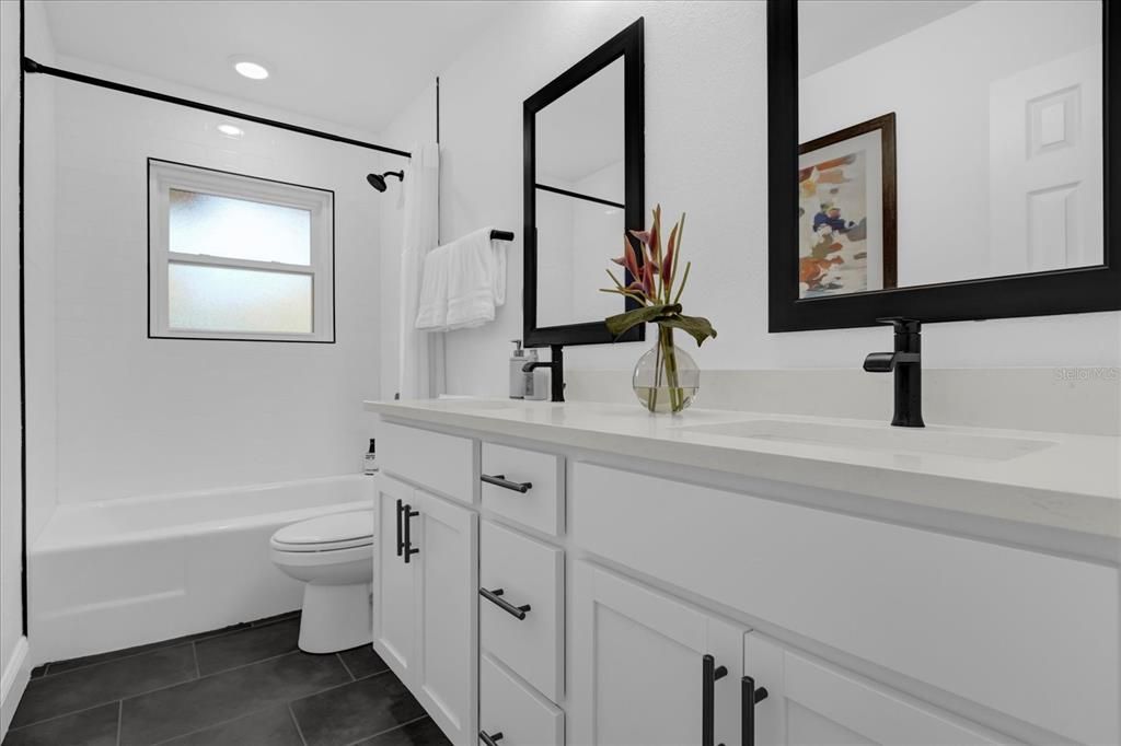 Bathroom, Dual Sink Vanities, Interior, Recessed Lighting