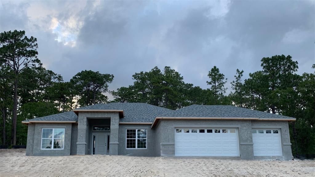 Attached, Exterior, Facade, Ranch