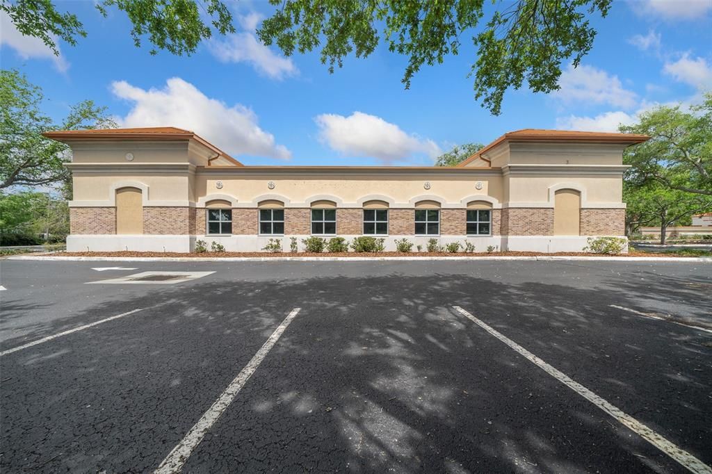 Exterior, Facade, Mediterranean