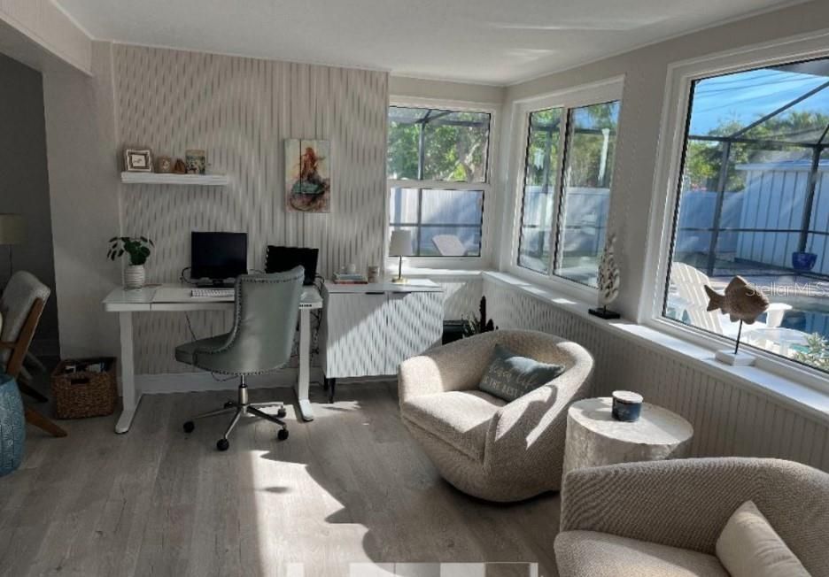 Home Office, Interior, Sun Room, Wood Texture Flooring