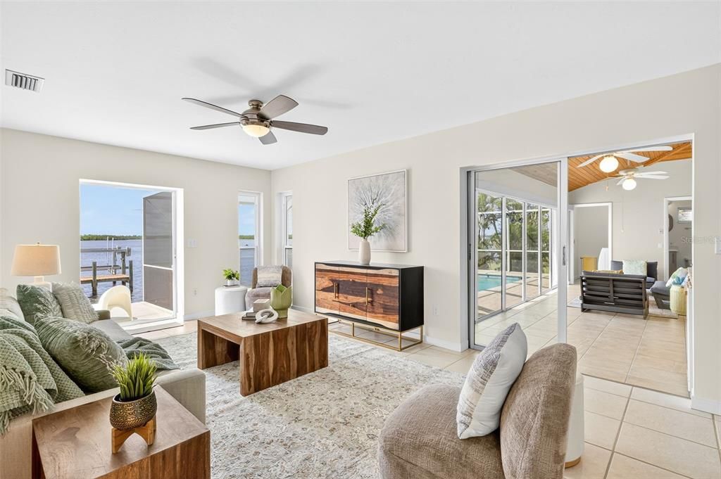 Interior, Living room, Water