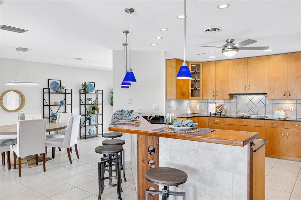 Dining room, Interior, Kitchen, Pendant Lights, Recessed Lighting