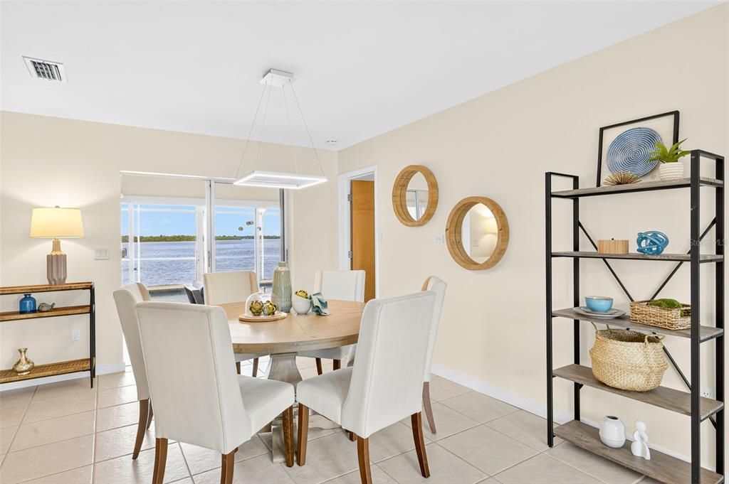 Dining room, Interior, Pendant Lights, Water