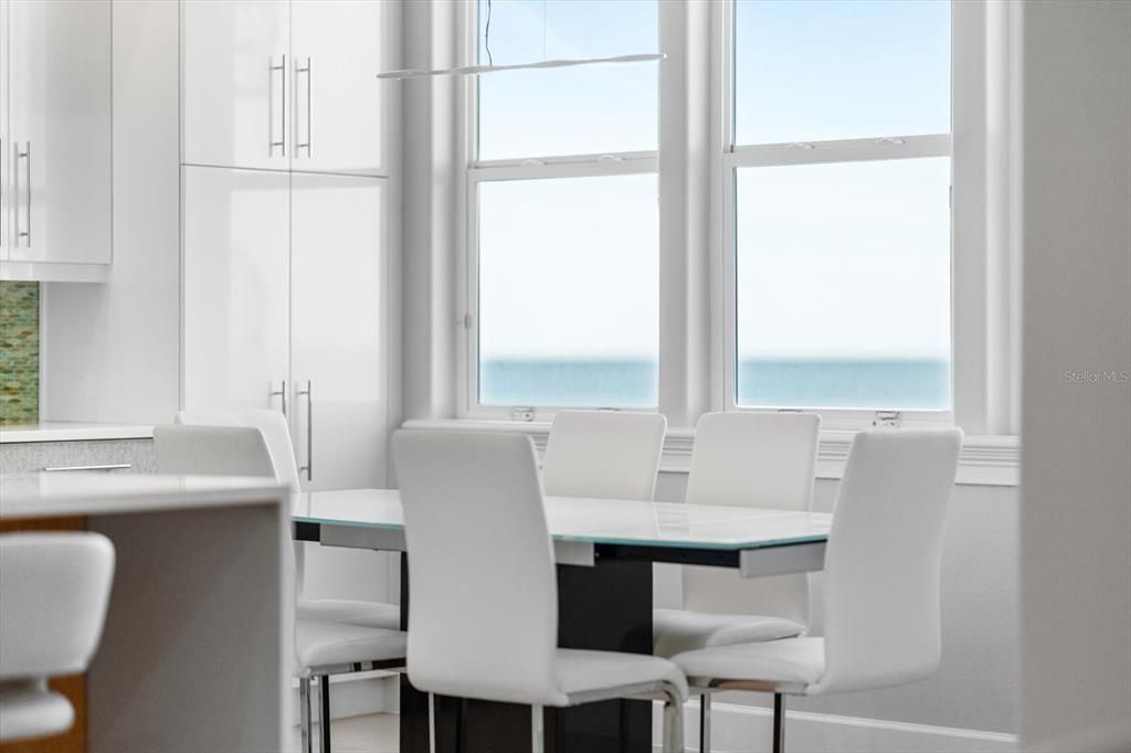 Dining room, Interior, Pendant Lights, Water