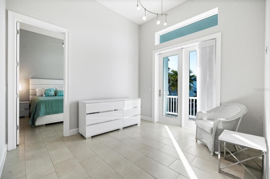 Bedroom, Interior, Pendant Lights