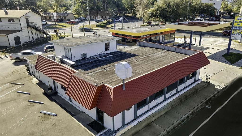 Exterior, Drone