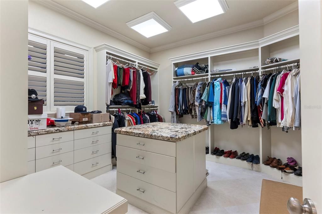 Interior, Recessed Lighting, Walk-in Closets