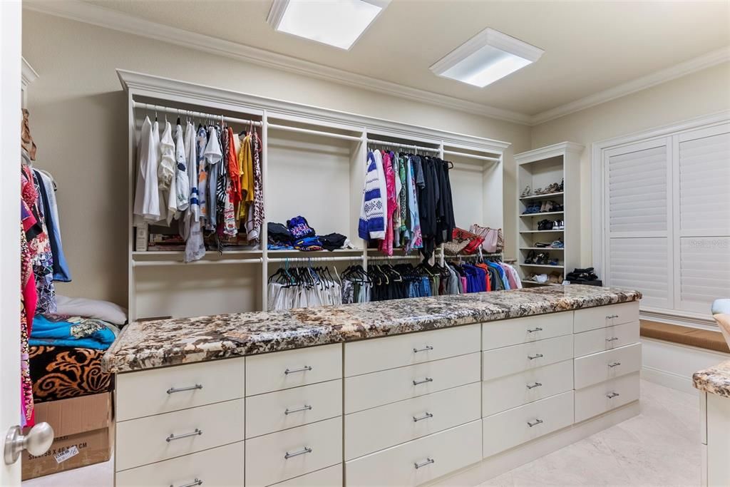 Interior, Walk-in Closets