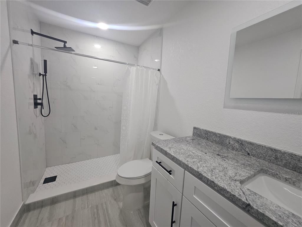 Bathroom, Interior, Marble Walls, Recessed Lighting