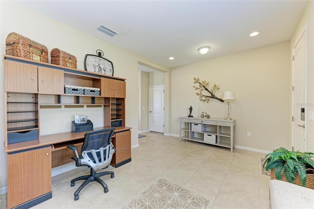 Home Office, Interior, Recessed Lighting