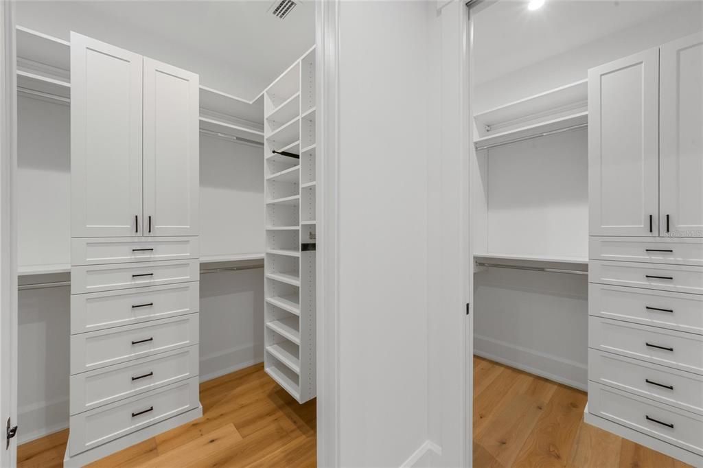 Interior, Walk-in Closets, Wood Texture Flooring