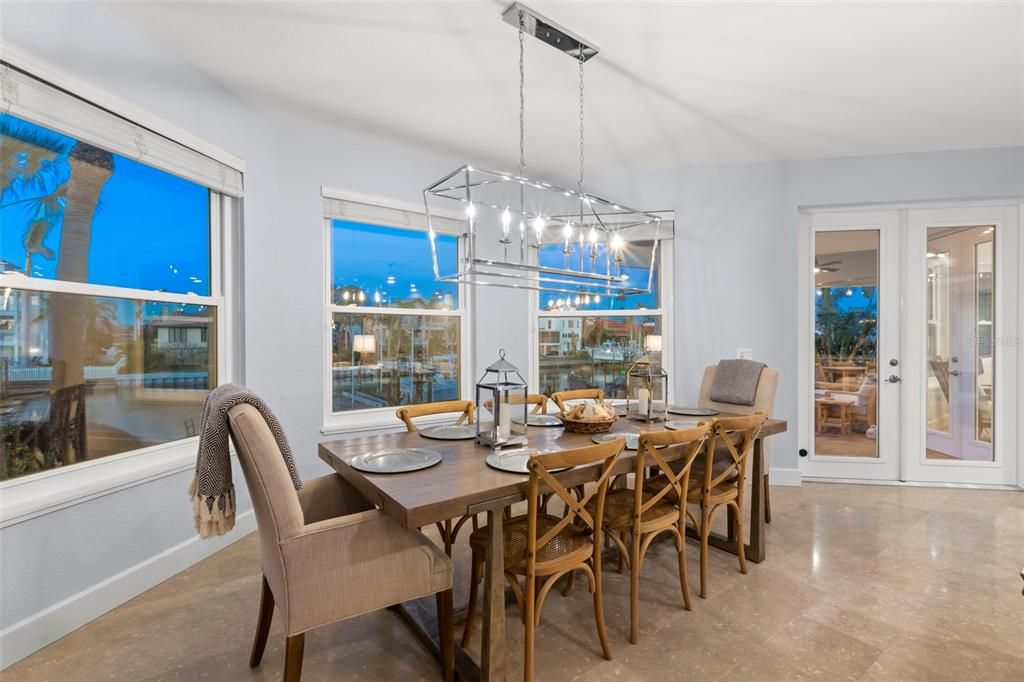 Dining room, Interior, Pendant Lights