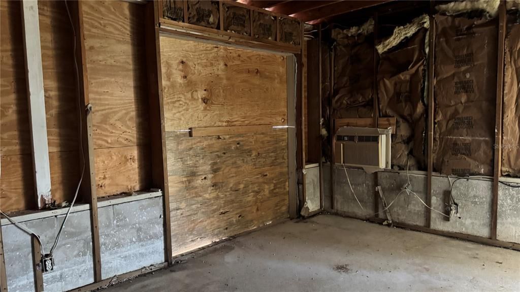 Interior, Wooden Walls