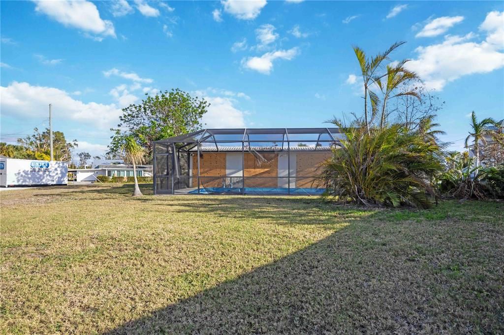 Backyard, Exterior