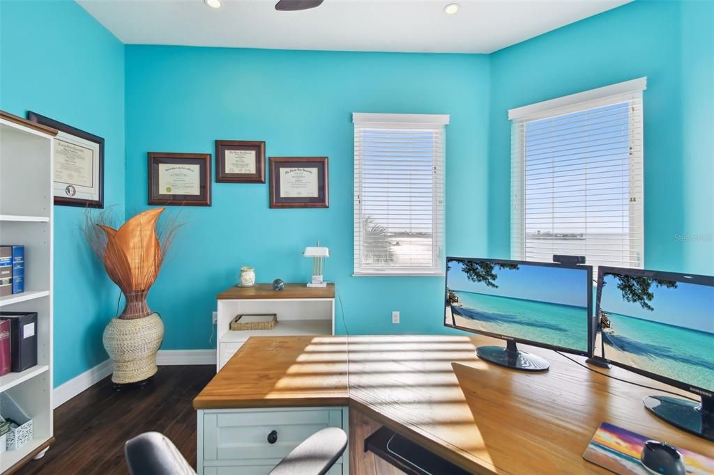 Home Office, Interior, Recessed Lighting, Water, Wood Texture Flooring