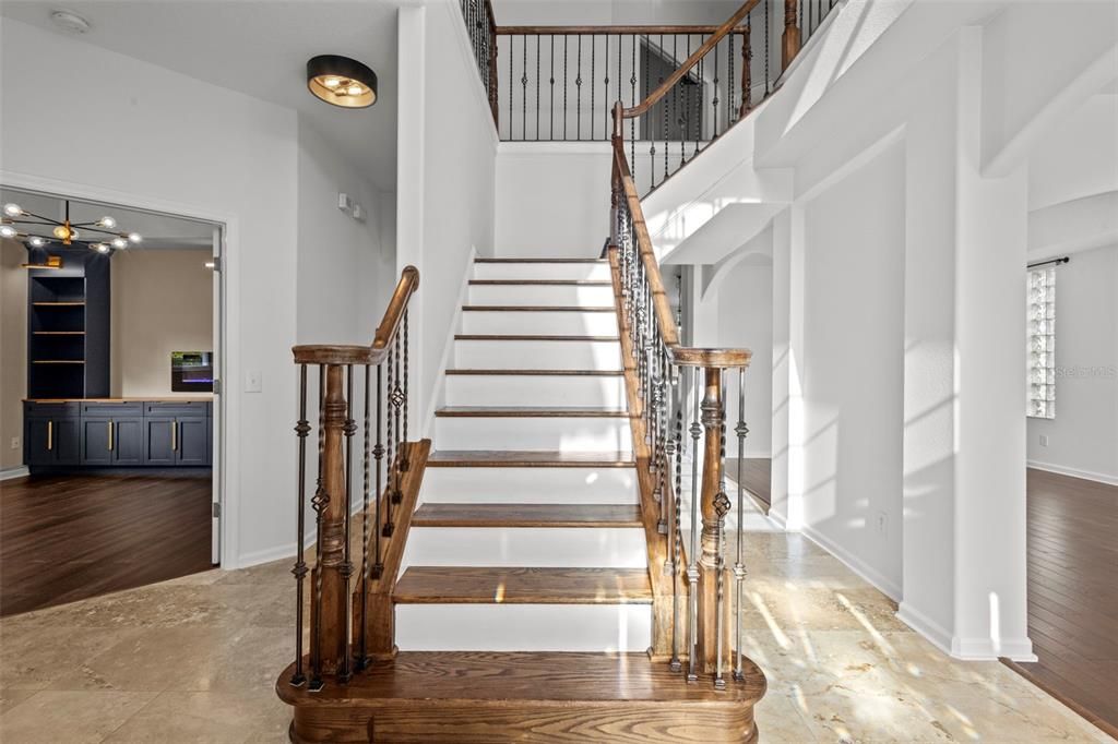 Interior, Pendant Lights, Wood Texture Flooring