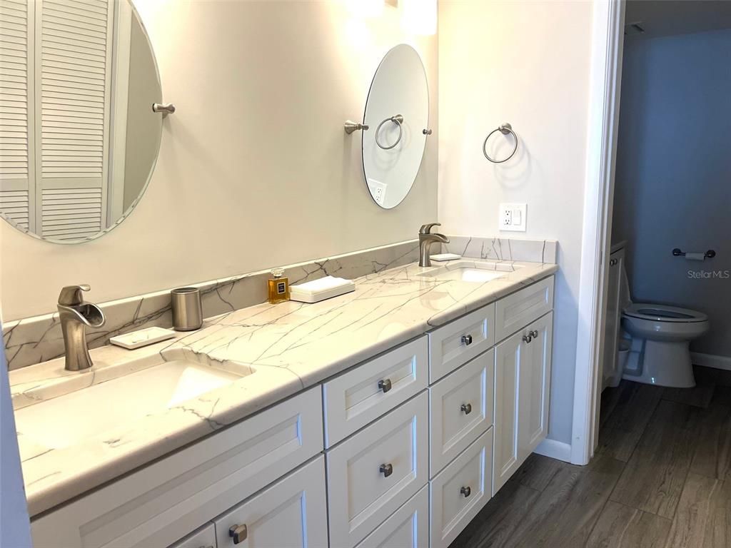 Bathroom, Dual Sink Vanities, Interior, Wood Texture Flooring