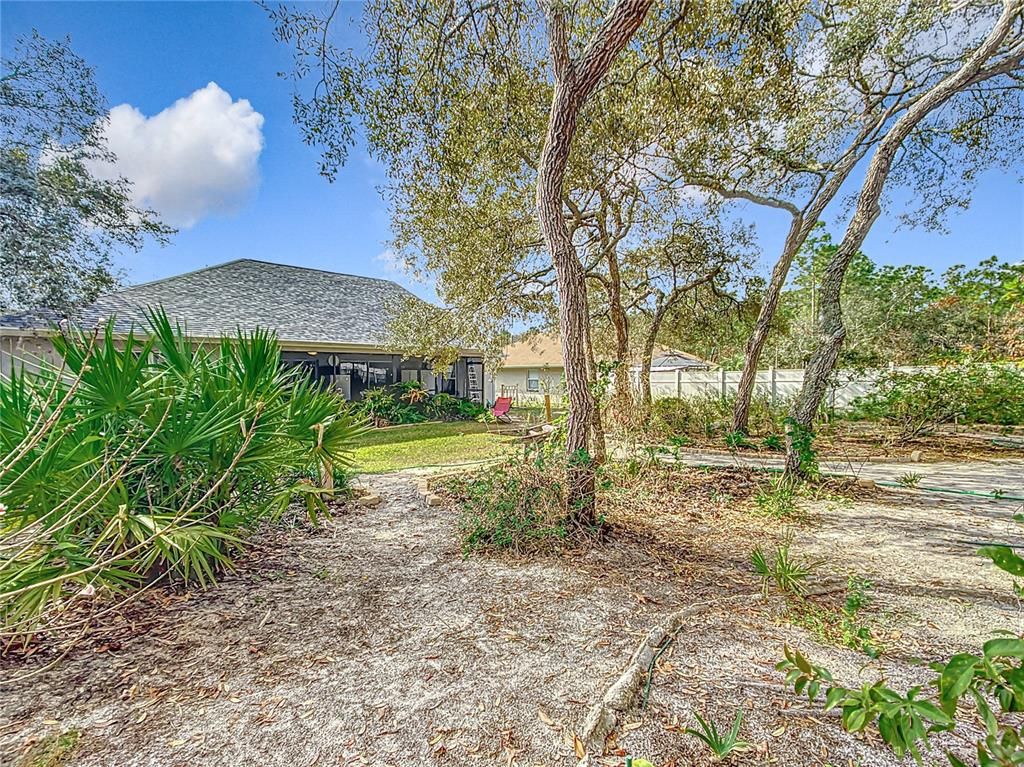 Backyard, Exterior