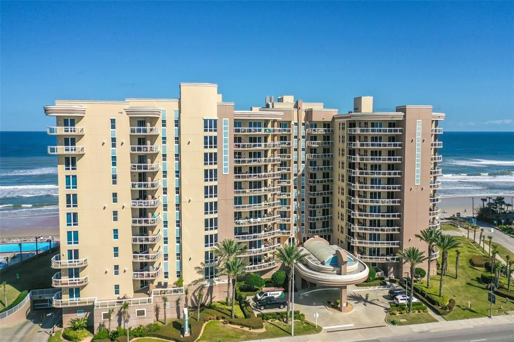 Exterior, Facade, Condo Building