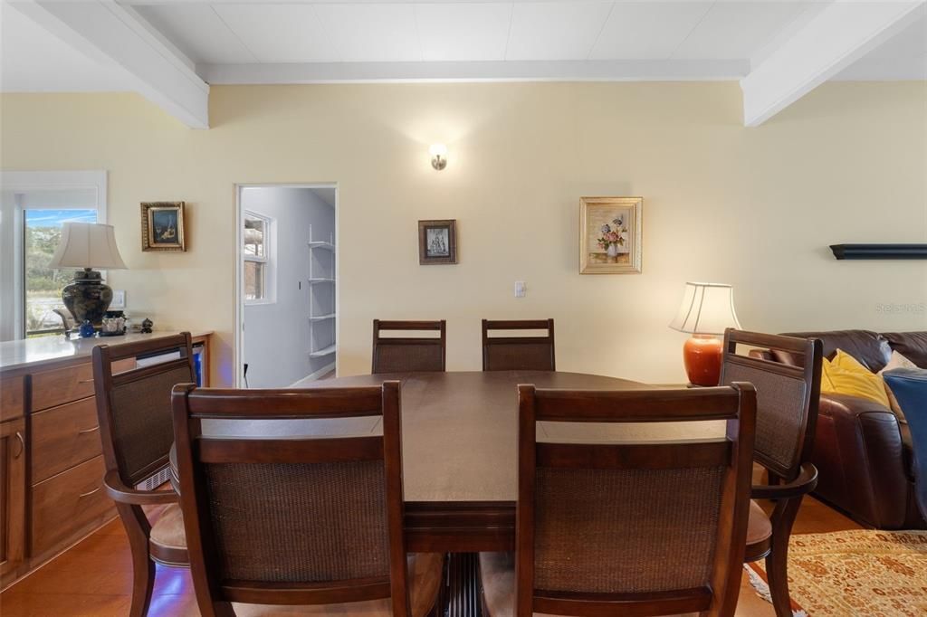 Dining room, Interior
