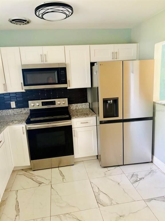 Interior, Kitchen, Marble, Stainless Steel Appliances