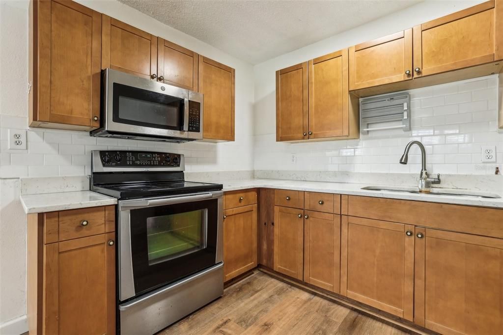 Interior, Kitchen, Stainless Steel Appliances, Wood Texture Flooring
