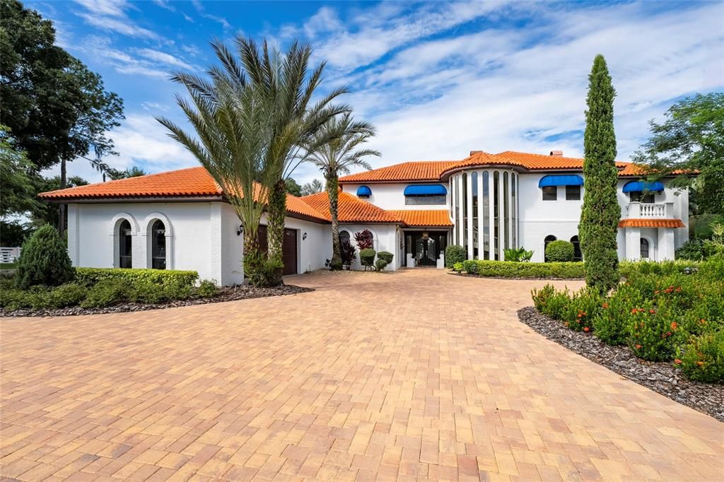 Exterior, Facade, Spanish Mediterranean