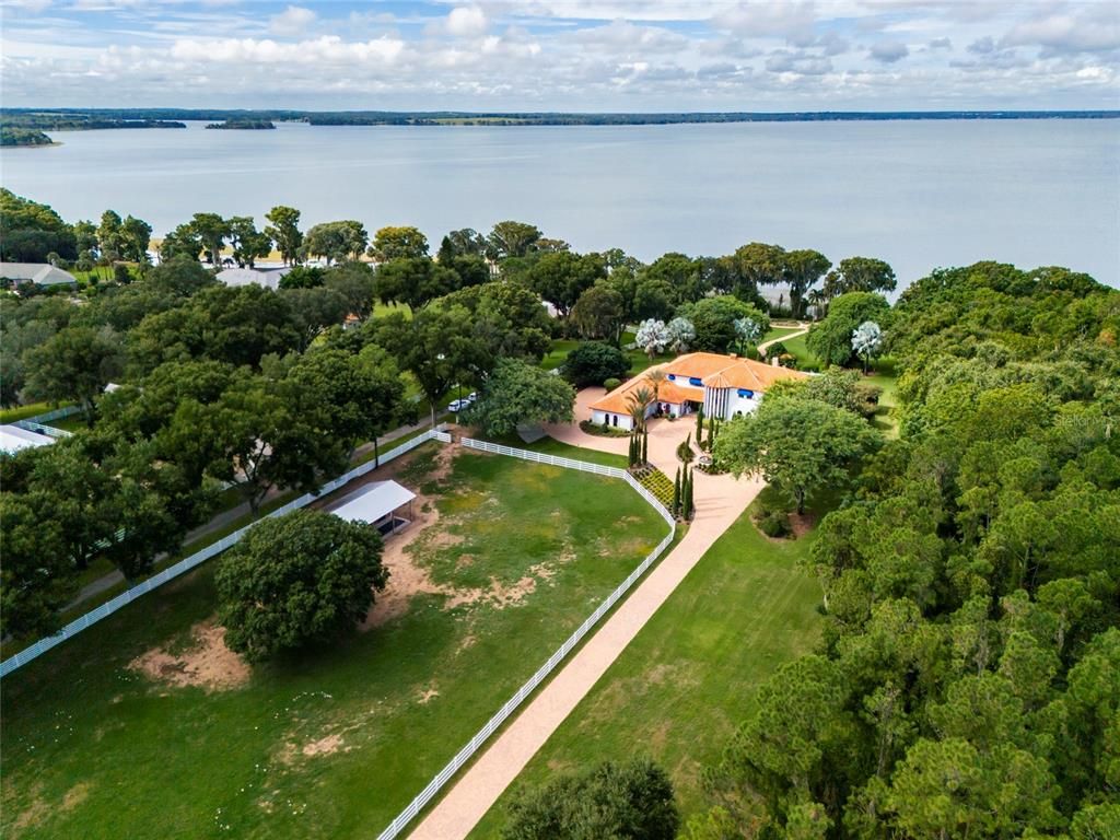 Exterior, Drone