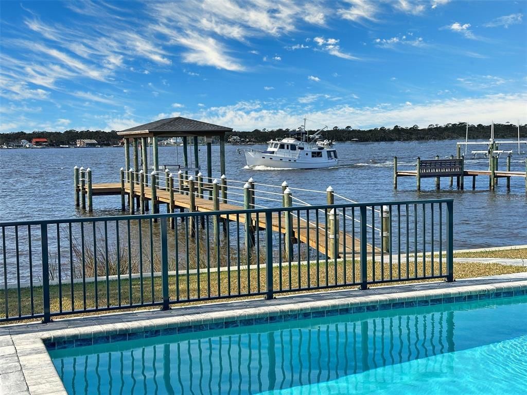 Exterior, Pool, Water