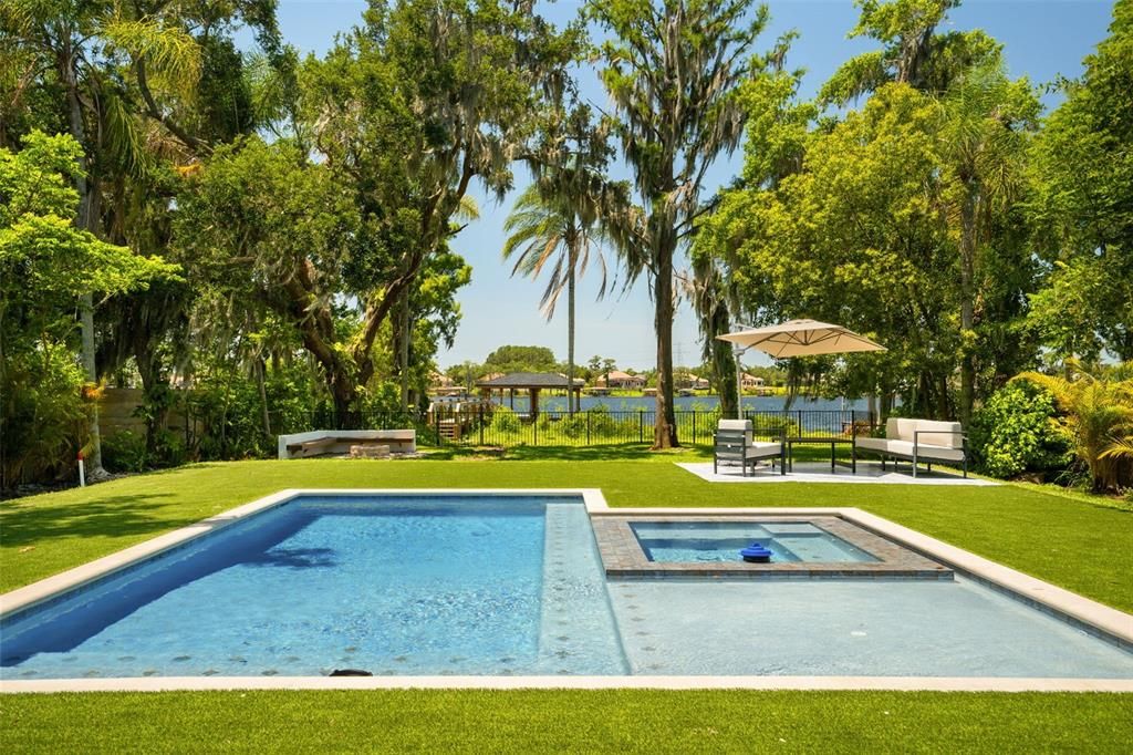 Exterior, Pool, Water