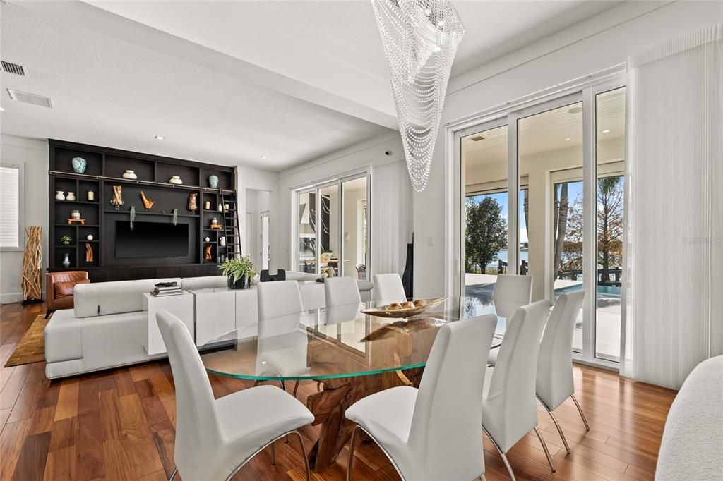 Dining room, Interior, Living room, Recessed Lighting, Wood Texture Flooring
