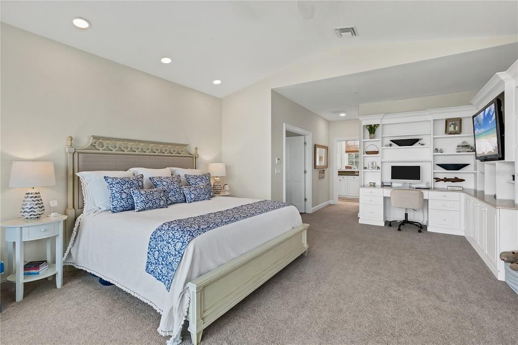 Bedroom, Home Office, Interior, Recessed Lighting