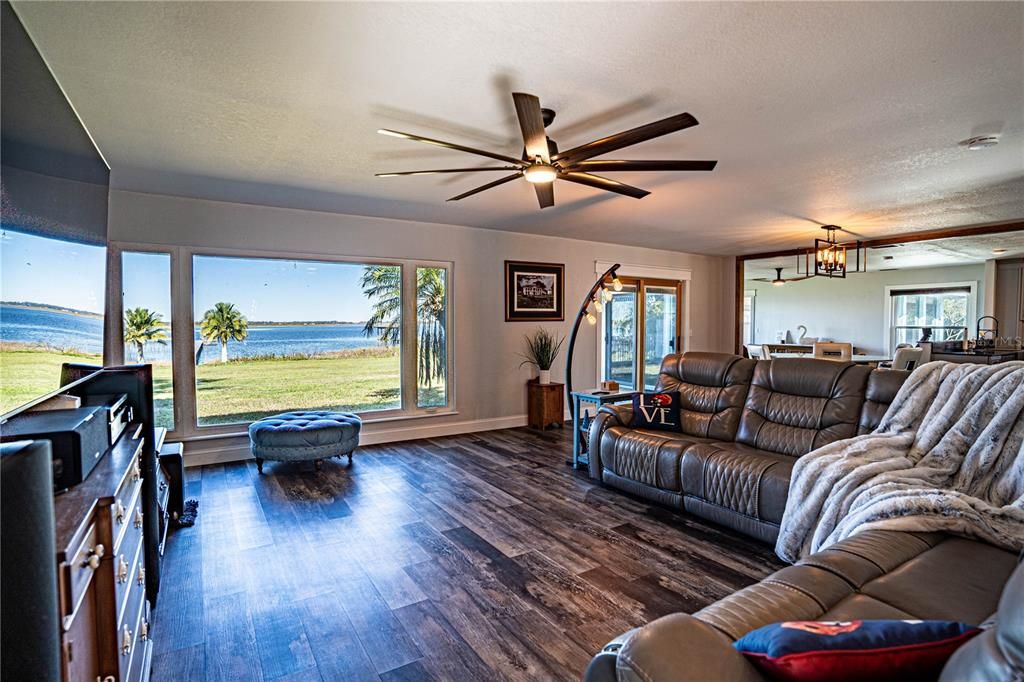 Dining room, Interior, Living room, Pendant Lights, Water, Wood Texture Flooring