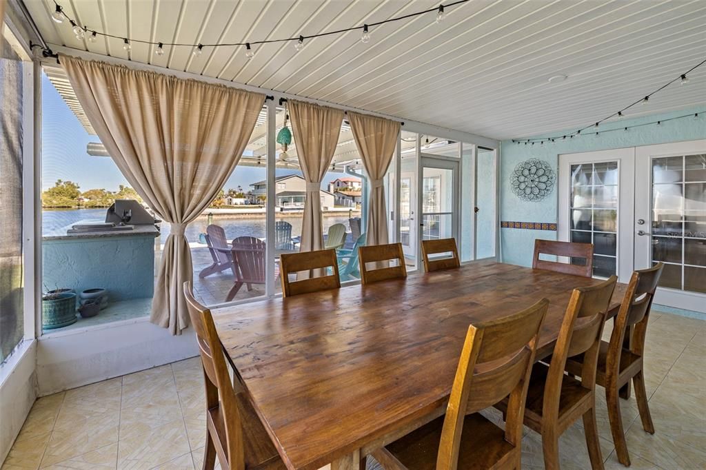 Dining room, Interior, Water