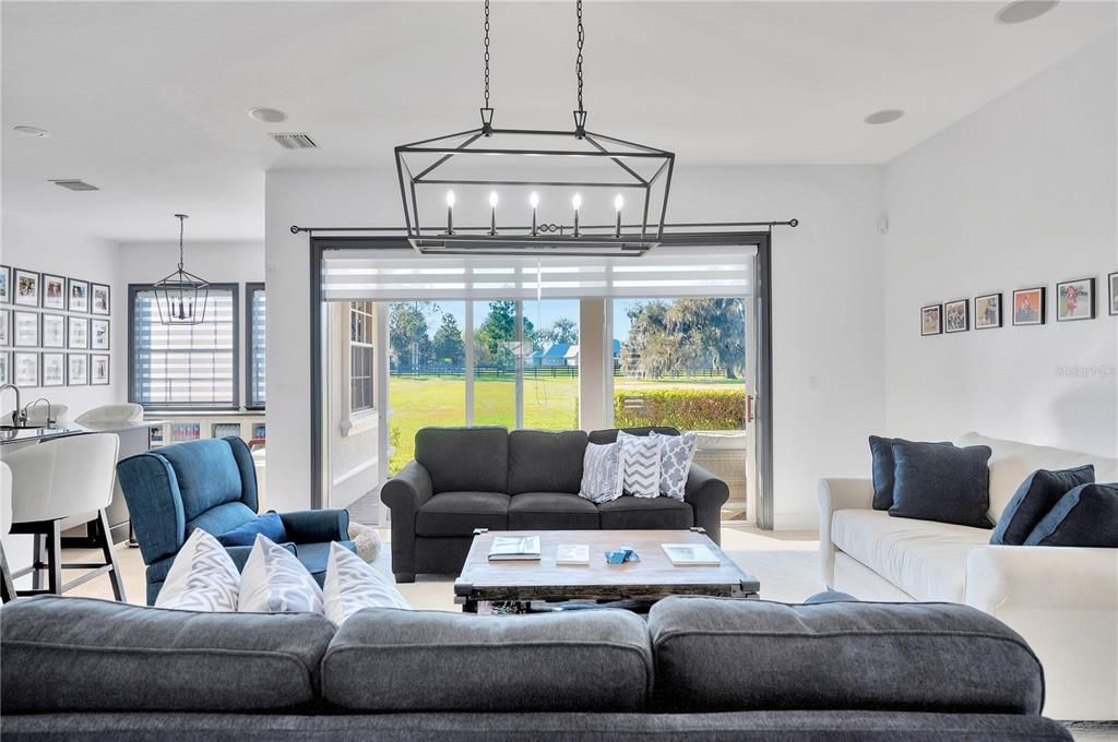 Dining room, Interior, Living room, Pendant Lights