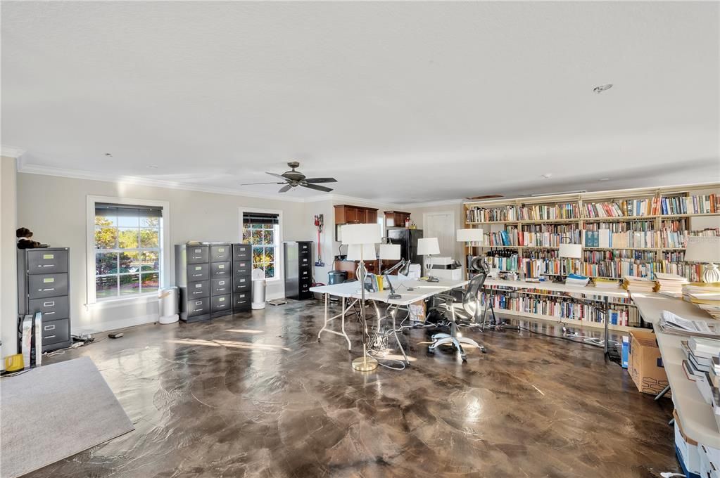 Dining room, Interior