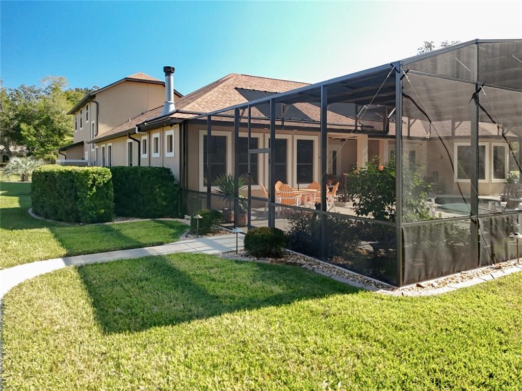 Backyard, Exterior